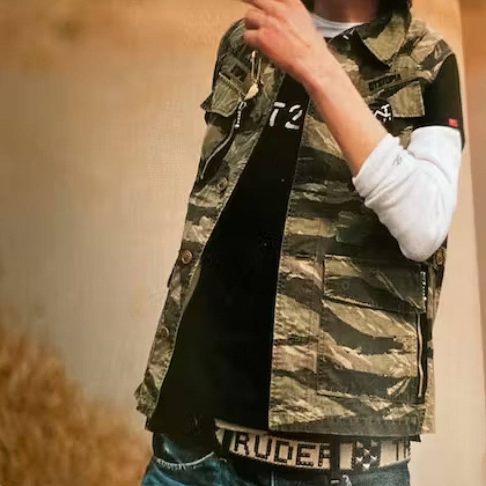 Redneck Camouflage Print Button Up Utility Vest - image 1